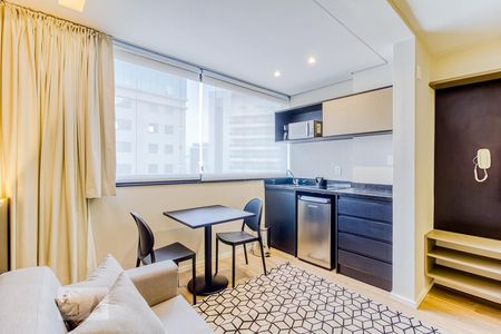 Cozinha de kitnet/studio à venda com 1 quarto, 29m² em Vila Olímpia, São Paulo