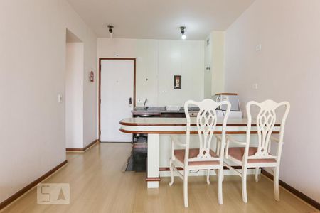 Sala de kitnet/studio para alugar com 1 quarto, 48m² em Jardim Paulista, São Paulo