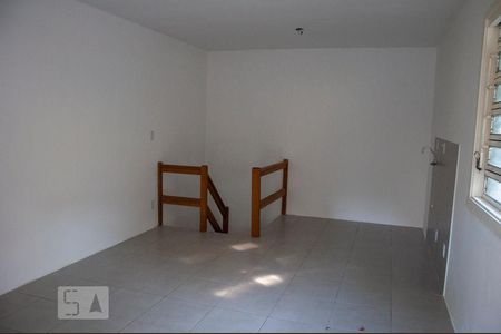 Sala/Cozinha de kitnet/studio à venda com 1 quarto, 56m² em Vila Conceição, Porto Alegre