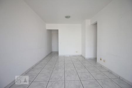 Sala de apartamento para alugar com 3 quartos, 73m² em Vila Suzana, São Paulo