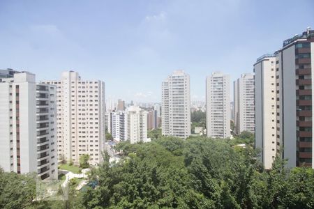 Vista do quarto 1 de apartamento para alugar com 3 quartos, 73m² em Vila Suzana, São Paulo