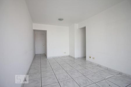 Sala de apartamento para alugar com 3 quartos, 73m² em Vila Suzana, São Paulo