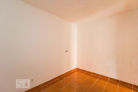 Quarto de apartamento à venda com 1 quarto, 26m² em Niterói, Canoas