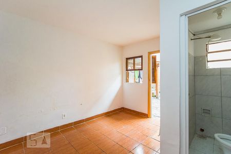 Sala e cozinha de apartamento à venda com 1 quarto, 26m² em Niterói, Canoas