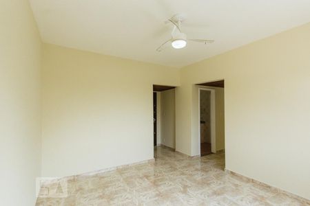 Sala de apartamento para alugar com 2 quartos, 75m² em Tanque, Rio de Janeiro