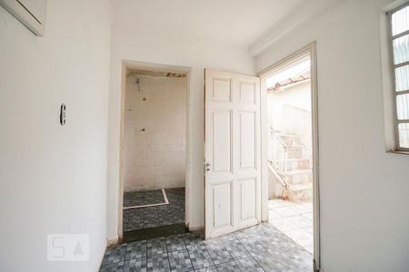 Hall de entrada de apartamento para alugar com 1 quarto, 60m² em Jardim Vila Formosa, São Paulo