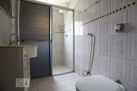 Banheiro de apartamento para alugar com 3 quartos, 97m² em Jardim Esmeralda, São Paulo