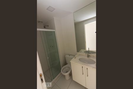 Banheiro de apartamento para alugar com 2 quartos, 62m² em Anil, Rio de Janeiro