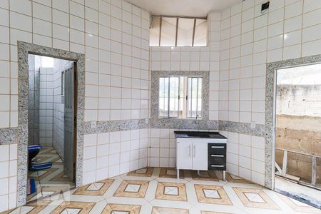 Casa à venda com 65m², 1 quarto e sem vagaSala e Cozinha