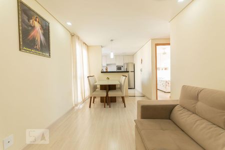 Sala de apartamento para alugar com 2 quartos, 43m² em Jardim Antonio Von Zuben, Campinas