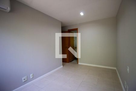 Suíte de apartamento à venda com 2 quartos, 75m² em Recreio dos Bandeirantes, Rio de Janeiro