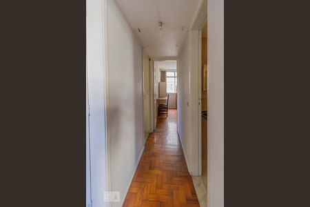 Corredor de apartamento à venda com 3 quartos, 80m² em Boa Viagem, Niterói