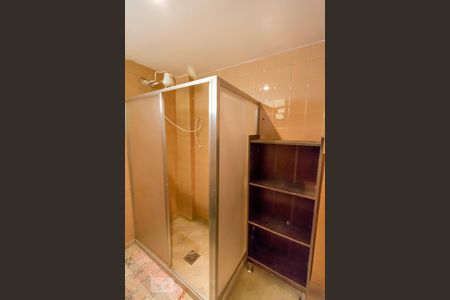 Banheiro de apartamento à venda com 3 quartos, 80m² em Boa Viagem, Niterói