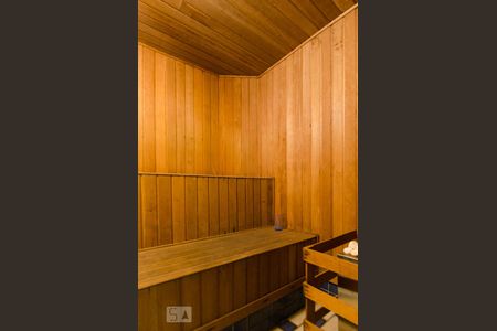 Apartamento à venda com 140m², 3 quartos e 3 vagas Apartamento à venda com 140m², 3 quartos e 3 vagasSauna