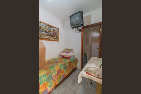 Apartamento à venda com 140m², 3 quartos e 3 vagas Apartamento à venda com 140m², 3 quartos e 3 vagasDependência Empregada