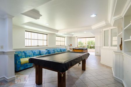 Apartamento à venda com 140m², 3 quartos e 3 vagas Apartamento à venda com 140m², 3 quartos e 3 vagasSalão de Festas