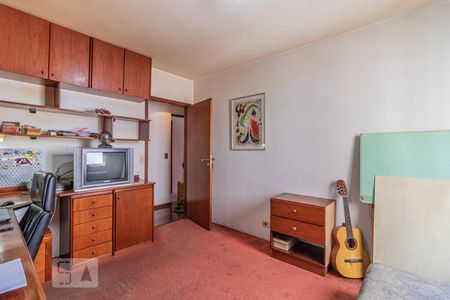 Apartamento à venda com 140m², 3 quartos e 3 vagas Apartamento à venda com 140m², 3 quartos e 3 vagasQuarto 3