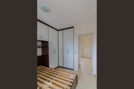 Quarto 02 de apartamento para alugar com 3 quartos, 65m² em Jardim Stella, Santo André