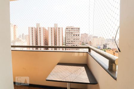 Sacada dos Quartos de apartamento para alugar com 3 quartos, 146m² em Setor Central, Goiânia