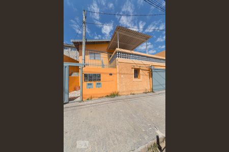 Fachada de casa à venda com 3 quartos, 160m² em Jardim São Fernando, Campinas