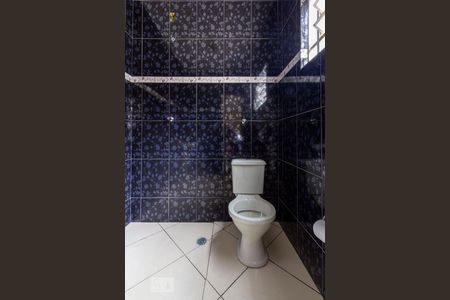 Banheiro de casa à venda com 2 quartos, 90m² em Vila Ré, São Paulo
