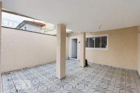 Garagem de casa à venda com 2 quartos, 150m² em Indianópolis, São Paulo