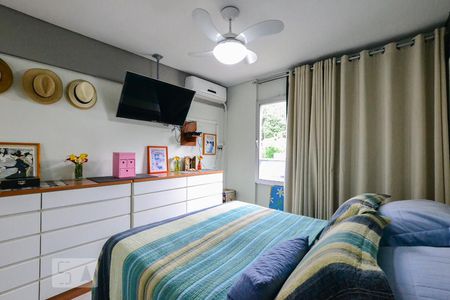 Suíte de apartamento à venda com 3 quartos, 145m² em Moema, São Paulo