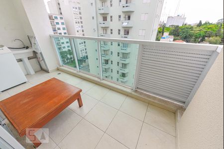 Varanda de apartamento para alugar com 1 quarto, 60m² em Pinheiros, São Paulo