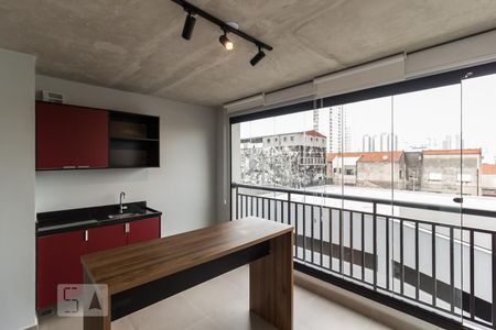 Varanda cozinha de kitnet/studio à venda com 1 quarto, 30m² em Bom Retiro, São Paulo