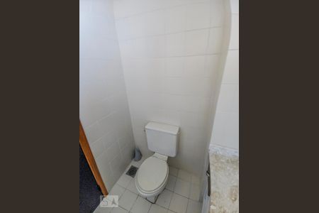 Banheiro detalhe de apartamento para alugar com 1 quarto, 53m² em Hamburgo Velho, Novo Hamburgo