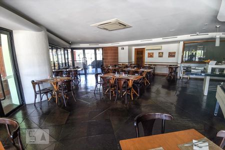 Sala do cafe de apartamento para alugar com 1 quarto, 53m² em Hamburgo Velho, Novo Hamburgo