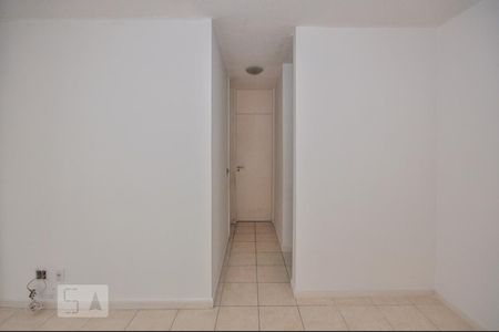 Sala de apartamento à venda com 2 quartos, 48m² em Anil, Rio de Janeiro