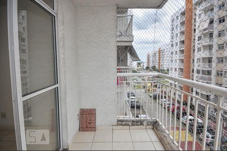 Varanda de apartamento à venda com 2 quartos, 48m² em Anil, Rio de Janeiro