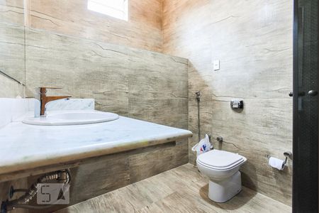 Banheiro 1 de casa de condomínio para alugar com 4 quartos, 200m² em Planalto, São Bernardo do Campo