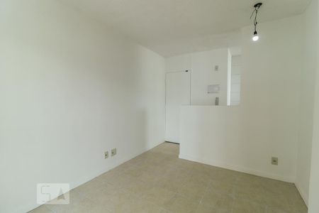 Sala de apartamento para alugar com 2 quartos, 48m² em Anil, Rio de Janeiro