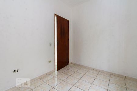 Quarto 1 de casa para alugar com 2 quartos, 200m² em Cidade Antônio Estevão de Carvalho, São Paulo