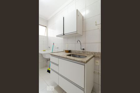 Cozinha de kitnet/studio à venda com 1 quarto, 40m² em Cambuí, Campinas