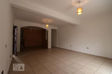 Casa para alugar com 240m², 3 quartos e 5 vagasDetalhe Sala