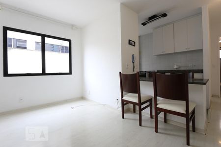 sala de apartamento para alugar com 1 quarto, 45m² em Vila Andrade, São Paulo