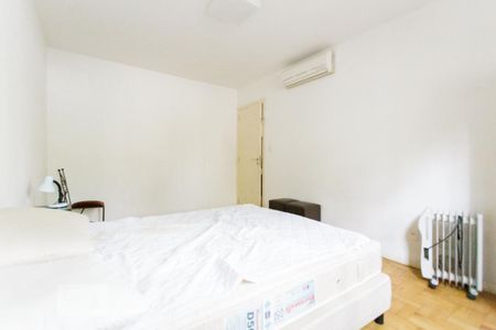 Quarto de apartamento para alugar com 2 quartos, 76m² em Higienópolis, Porto Alegre