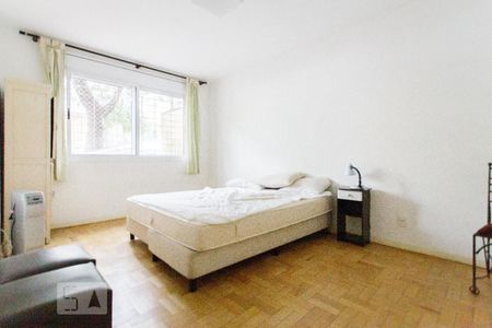 Quarto de apartamento para alugar com 2 quartos, 76m² em Higienópolis, Porto Alegre