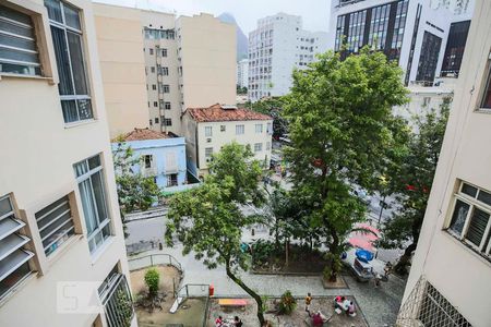 Vista do Quarto de apartamento à venda com 1 quarto, 50m² em Laranjeiras, Rio de Janeiro