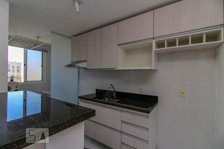 Cozinha de apartamento à venda com 2 quartos, 69m² em Vila Ipiranga, Porto Alegre