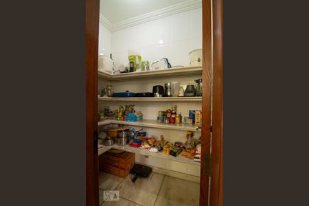 Despensa de casa à venda com 4 quartos, 390m² em Castelo, Belo Horizonte