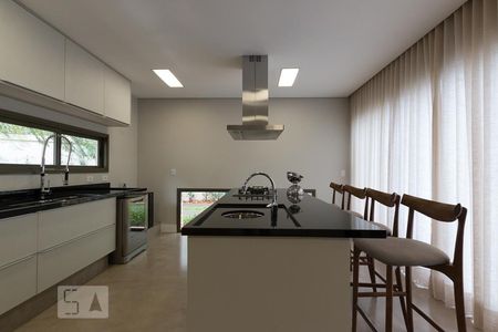 Cozinha de casa de condomínio à venda com 4 quartos, 300m² em Bosque das Palmeiras, Campinas