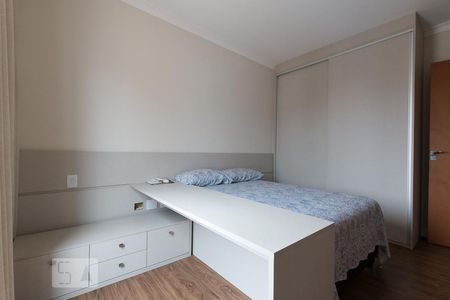 Casa de condomínio à venda com 300m², 4 quartos e 6 vagas Casa de condomínio à venda com 300m², 4 quartos e 6 vagasQuarto 3