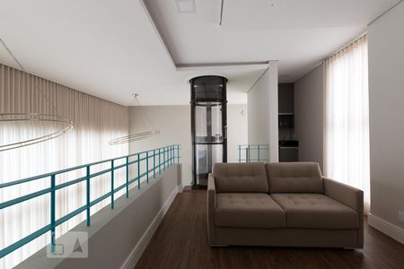 Casa de condomínio à venda com 300m², 4 quartos e 6 vagas Casa de condomínio à venda com 300m², 4 quartos e 6 vagasSala Superior