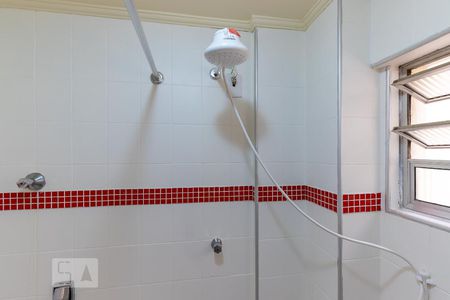 Banheiro de apartamento para alugar com 1 quarto, 45m² em Centro, Campinas