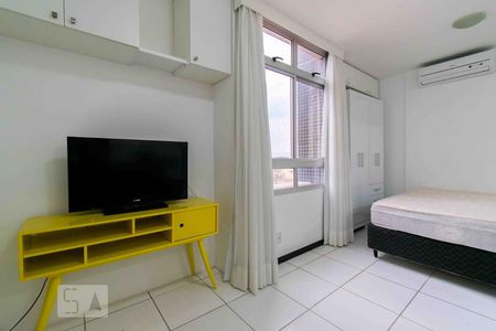 Sala/Quarto de apartamento para alugar com 1 quarto, 30m² em Zona Industrial, Brasília