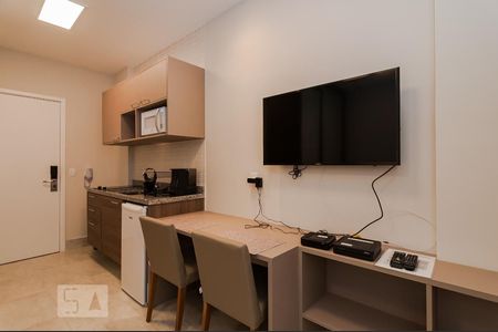 Studio de kitnet/studio para alugar com 1 quarto, 20m² em Centro, São Paulo